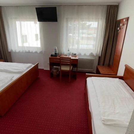 Hotel Blue Plaza Hofheim am Taunus Exteriör bild