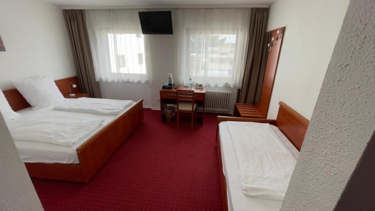 Hotel Blue Plaza Hofheim am Taunus Exteriör bild